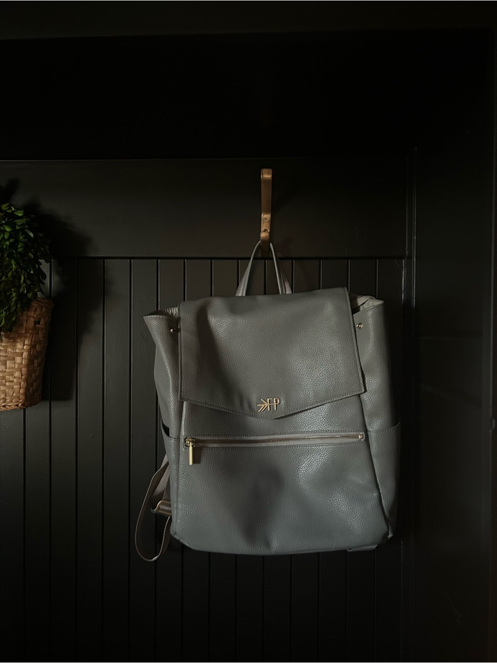 Freshly Picked Classic Diaper Bag II in Stone Color Pebbled Leather Lg Backpack